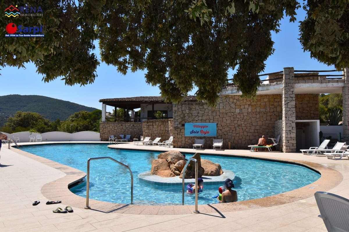 Interessante bilocale in residence con piscina – Sole Ruiu