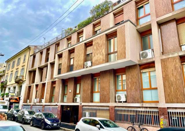 Appartamento in vendita di 2 LOCALI in Via Giovanni Battista Niccolini 26, Milano