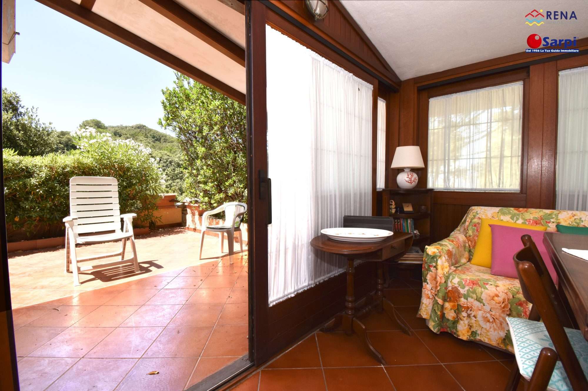 Villetta a schiera con veranda e giardino – Rena Majore