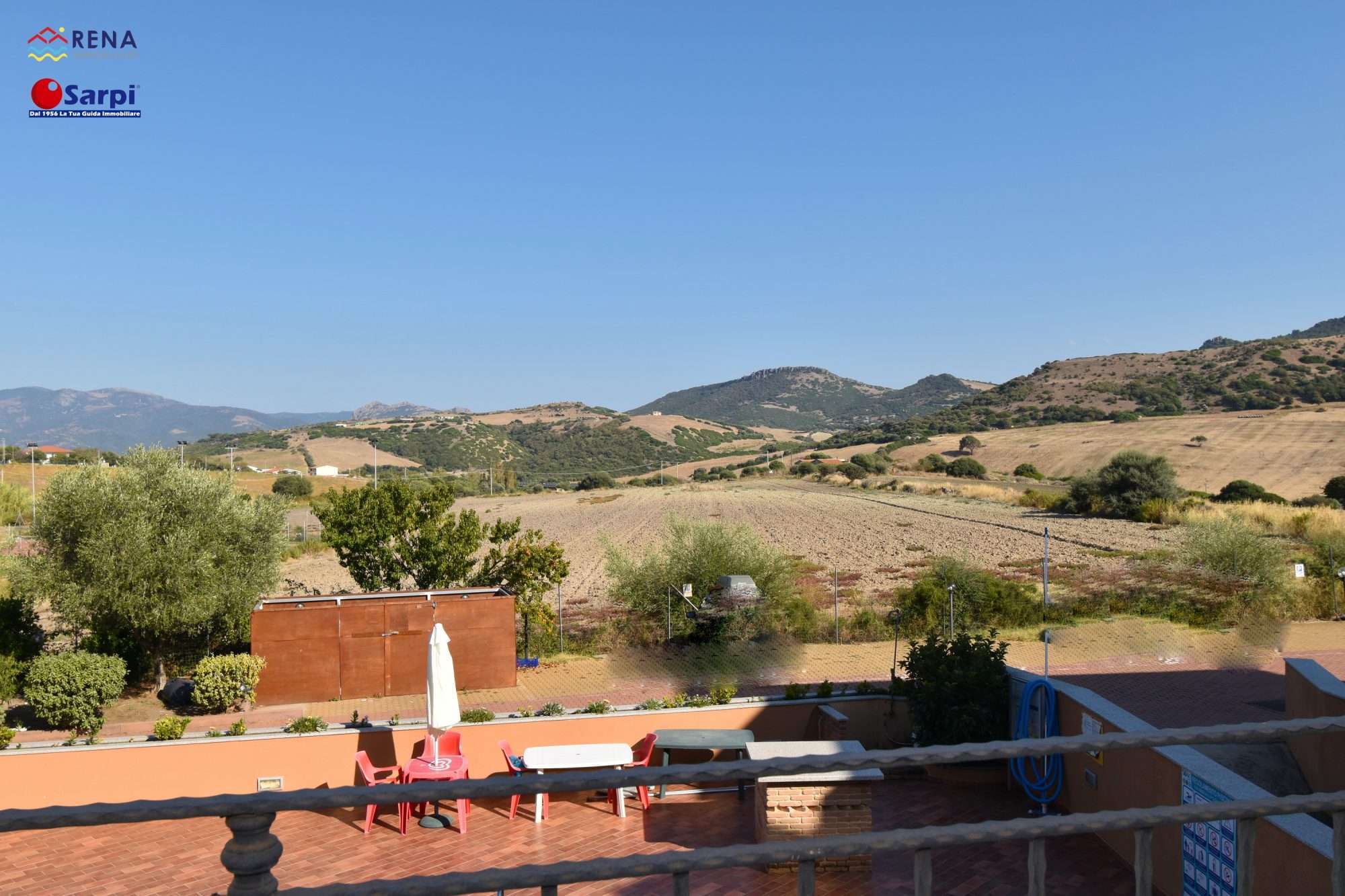 Comodo bilocale in residence con piscina – Valledoria