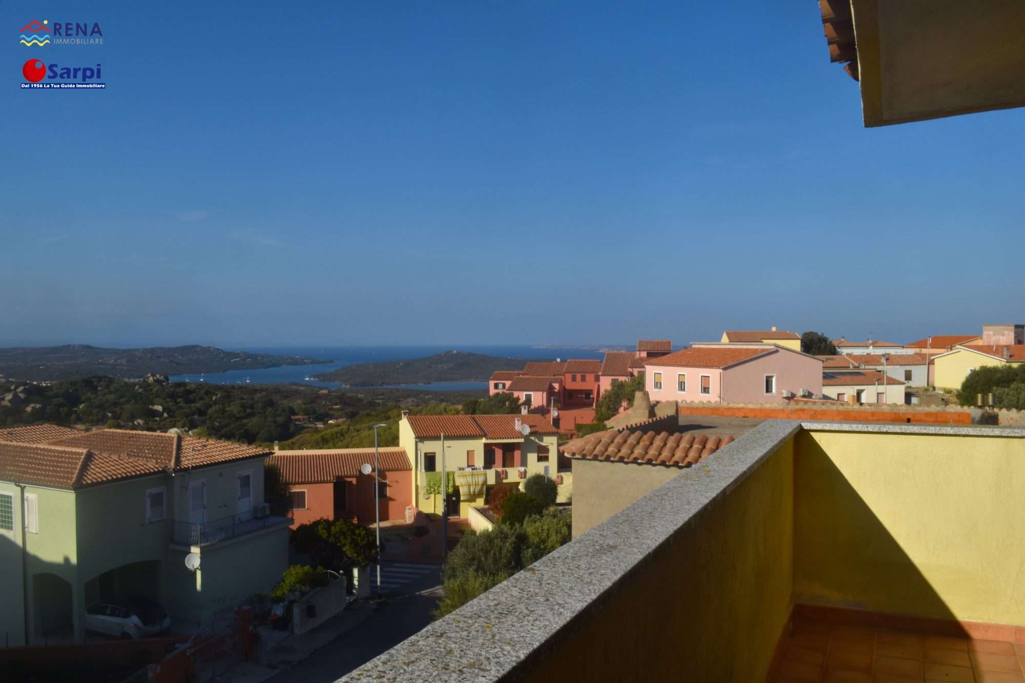Grazioso appartamento con terrazzo e vista mare – Santa Teresa Gallura