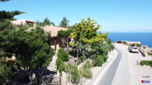 Interessante villa indipendente con vista mare e...