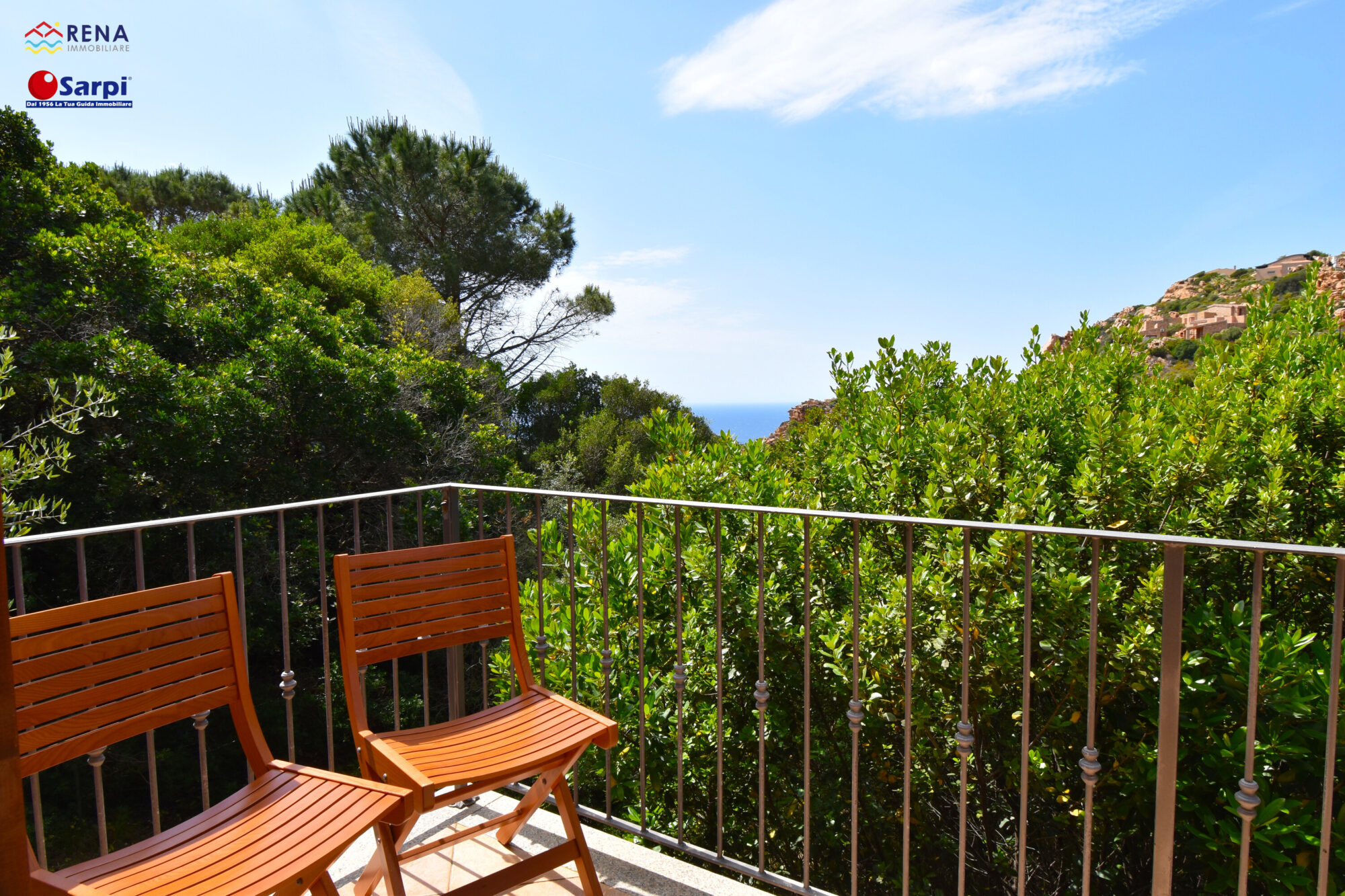 Bellissima villetta con vista mare e piscina condominiale – Costa Paradiso