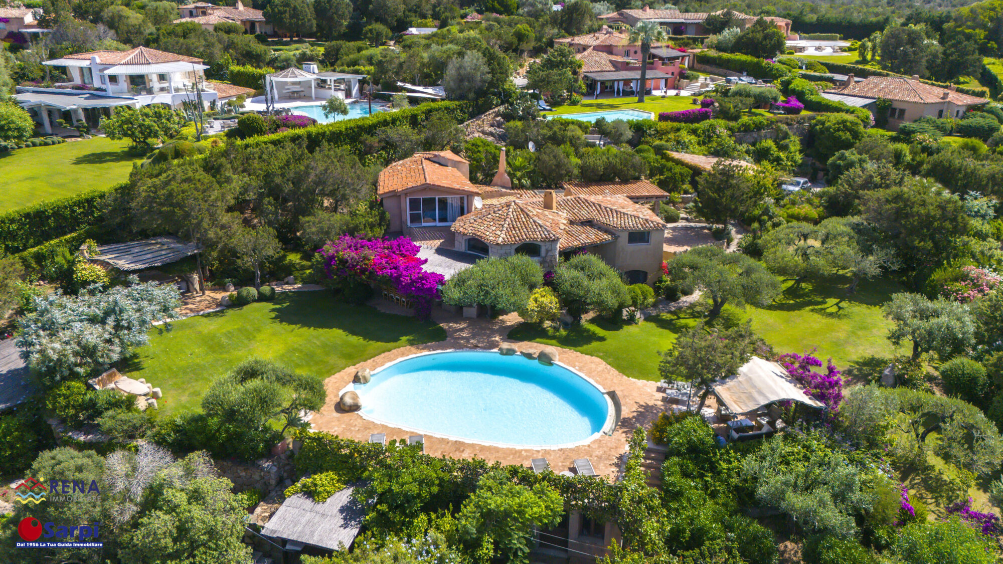 Bellissima villa indipendente con vista mare e piscina – Porto Cervo