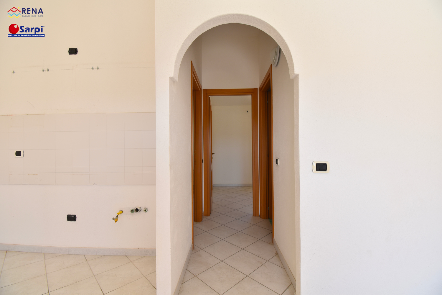 Interessante trilocale in residence con piscina – Santa Teresa Gallura