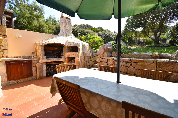 Bellissima villetta con giardino e vista mare – Santa Teresa Gallura