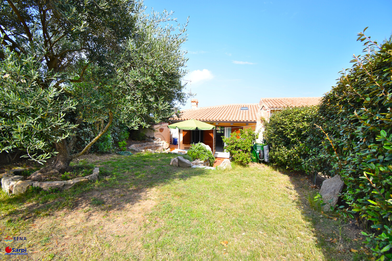 Bellissima villetta con giardino e vista mare – Santa Teresa Gallura