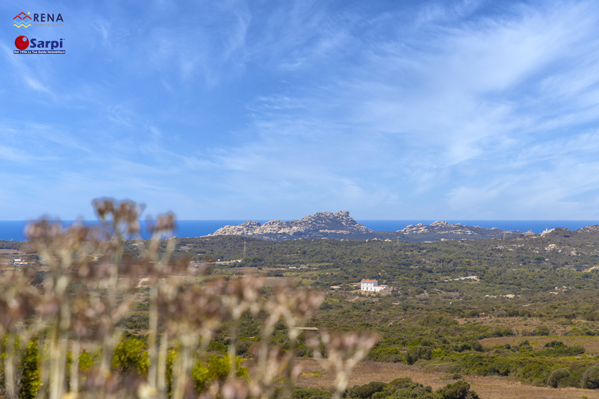 Villa indipendente con dependance e splendida vista mare – Santa Teresa Gallura