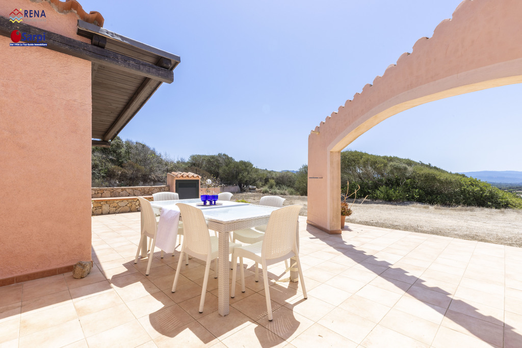 Villa indipendente con dependance e splendida vista mare – Santa Teresa Gallura