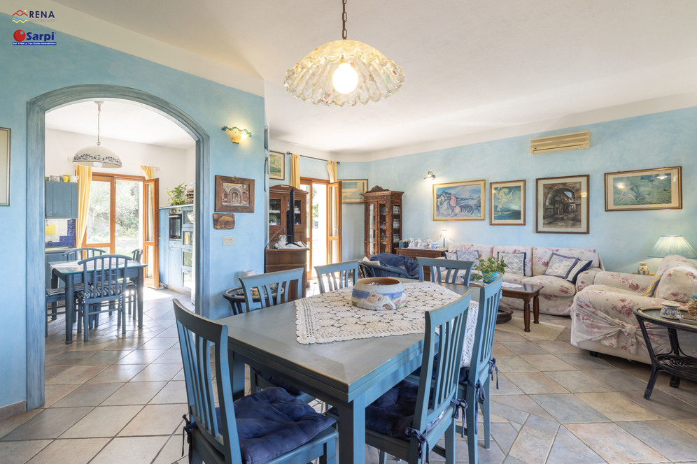 Villa indipendente con giardino e splendida vista mare – Palau