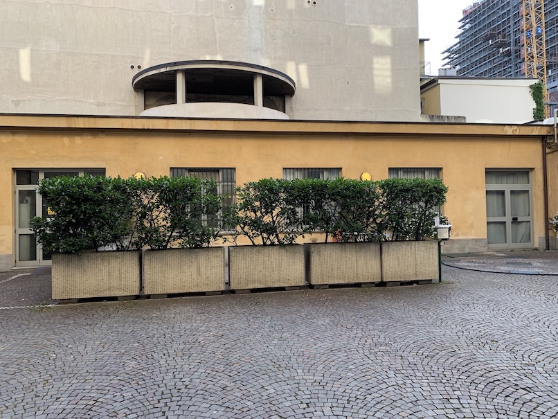 Affittasi posto auto meccanizzato zona Melchiorre Gioia, Milano.  