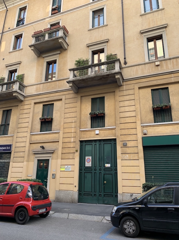 Affittasi posto auto meccanizzato zona Melchiorre Gioia, Milano.  