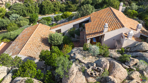 Bellissima villa indipendente con splendida vista mare – Costa Paradiso