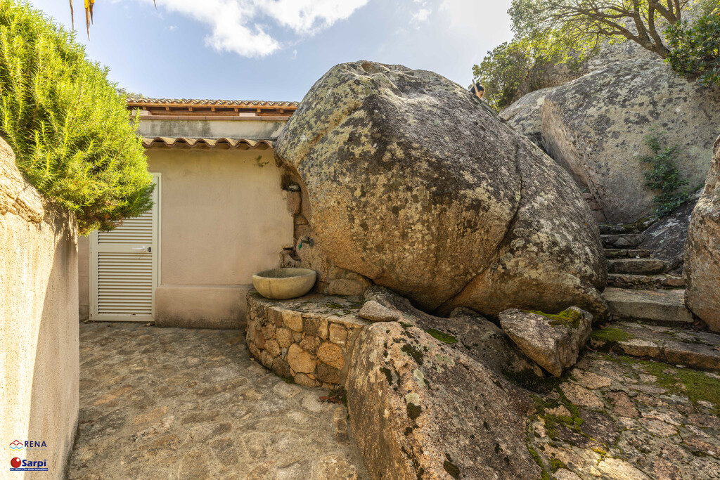 Bellissima villa indipendente con splendida vista mare – Costa Paradiso