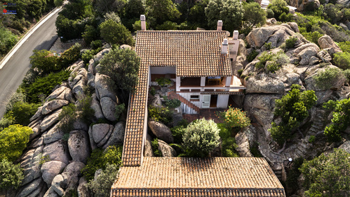 Bellissima villa indipendente con splendida vista mare – Costa Paradiso