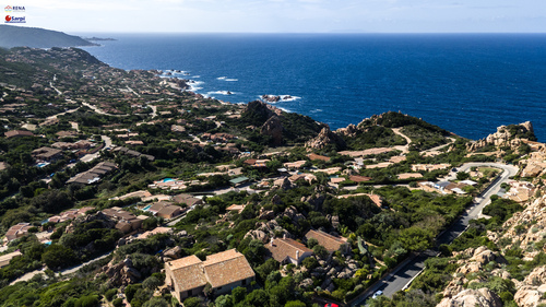 Bellissima villa indipendente con splendida vista mare – Costa Paradiso