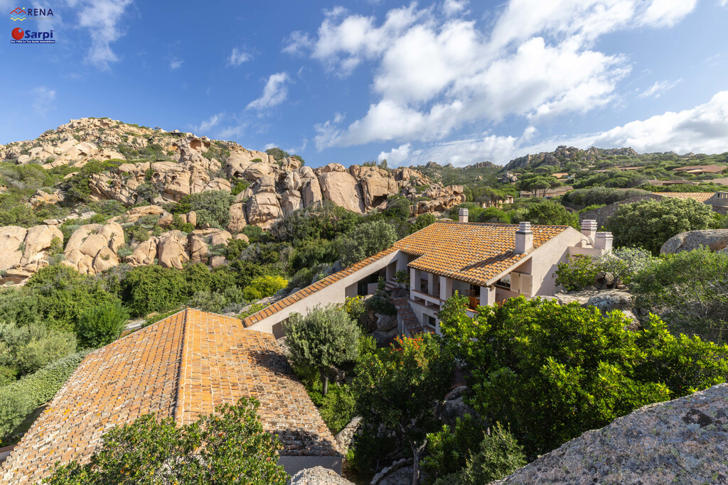 Bellissima villa indipendente con splendida vista mare – Costa Paradiso