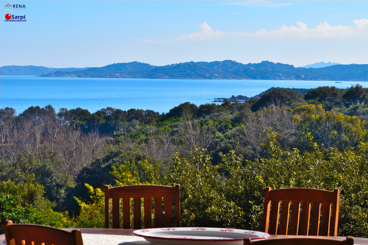 Bellissima villa con giardino e vista mare – Valle Dell’Erica Bellissima villa con giardino e vista mare – Valle Dell’Erica