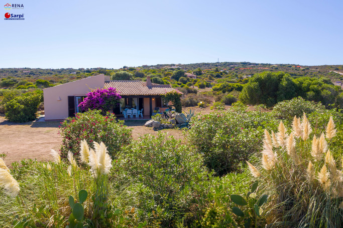 Bellissima villa indipendente con giardino privato – Santa Teresa Gallura Bellissima villa indipendente con giardino privato – Santa Teresa Gallura