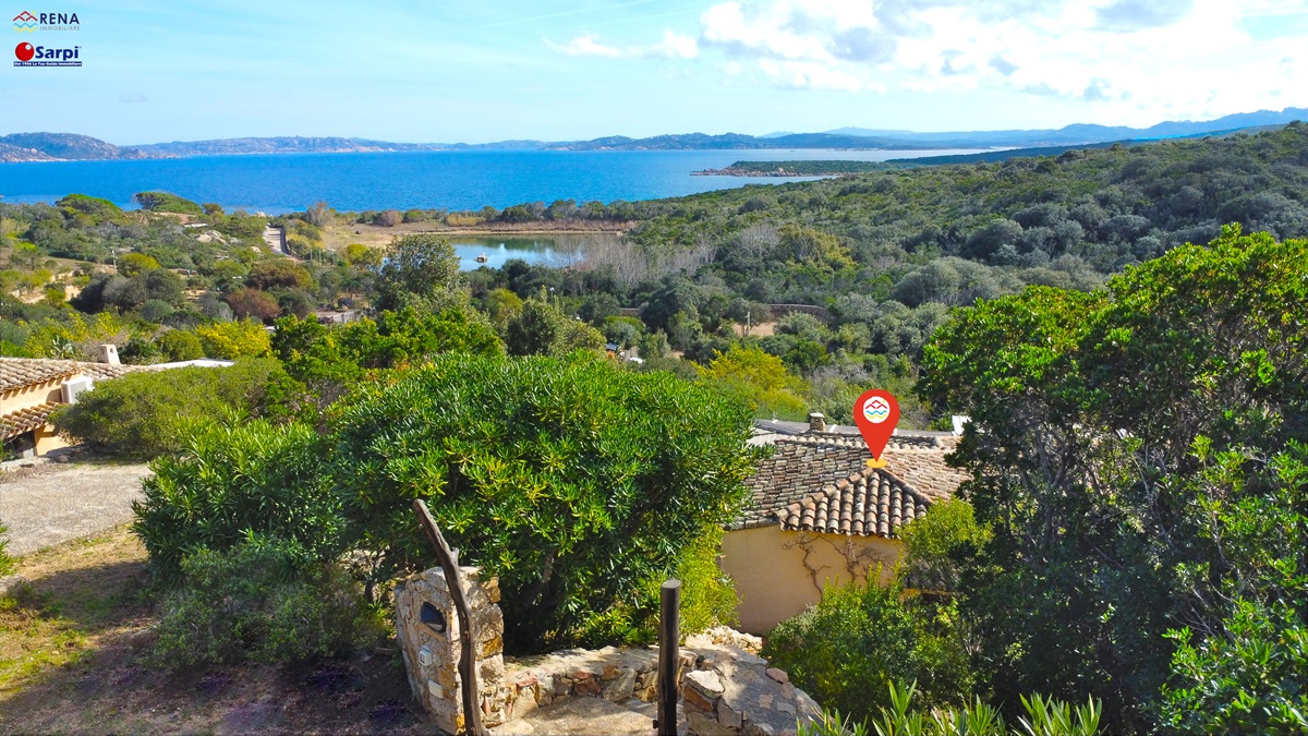 Bellissima villa con giardino e vista mare – Valle Dell’Erica