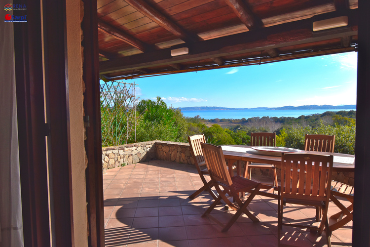Bellissima villa con giardino e vista mare – Valle Dell’Erica Bellissima villa con giardino e vista mare – Valle Dell’Erica