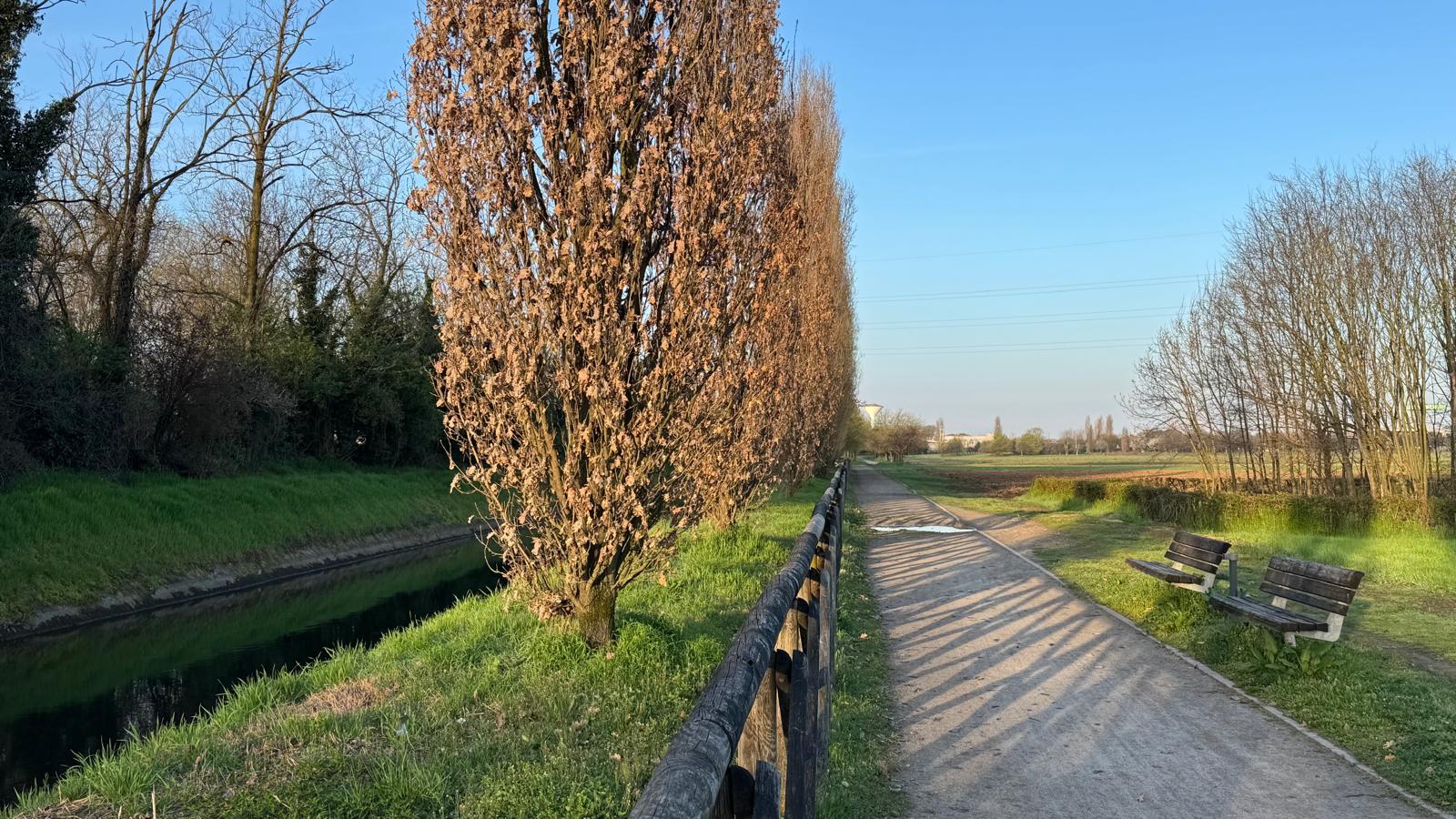 Vendesi attico nuovo a Nova Milanese. Vendesi attico nuovo a Nova Milanese.