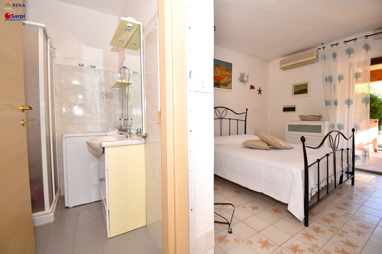 Interessante monolocale con veranda – Rena Majore Interessante monolocale con veranda – Rena Majore