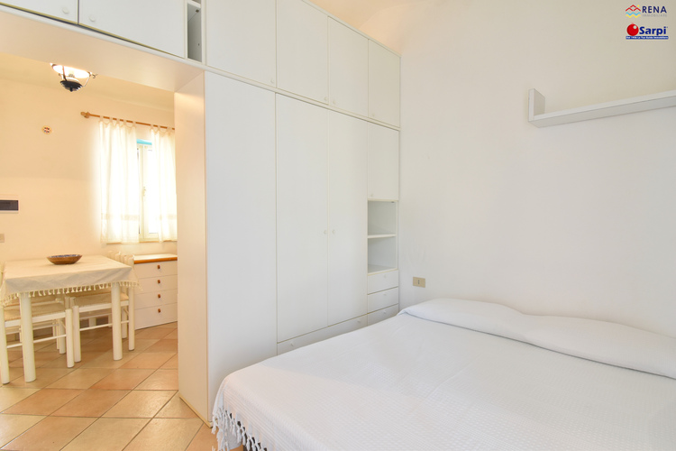 Interessante monolocale con veranda – Rena Majore