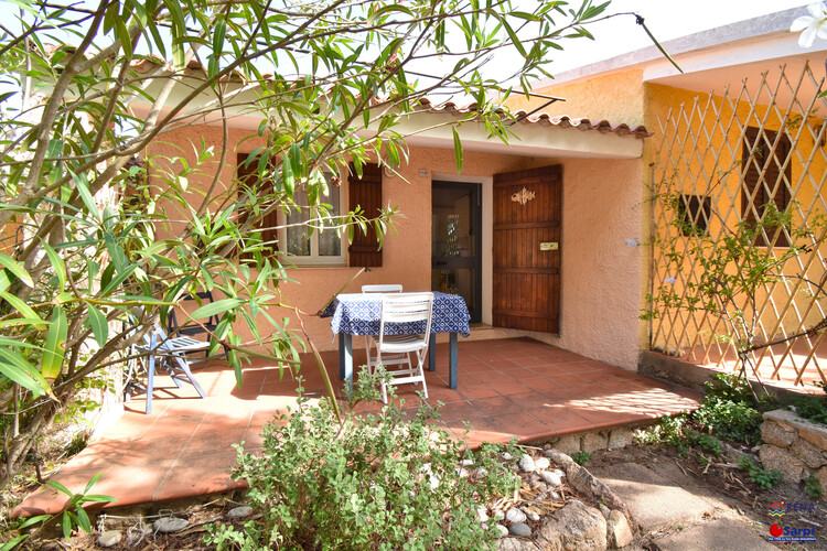 Interessante monolocale con veranda – Rena Majore