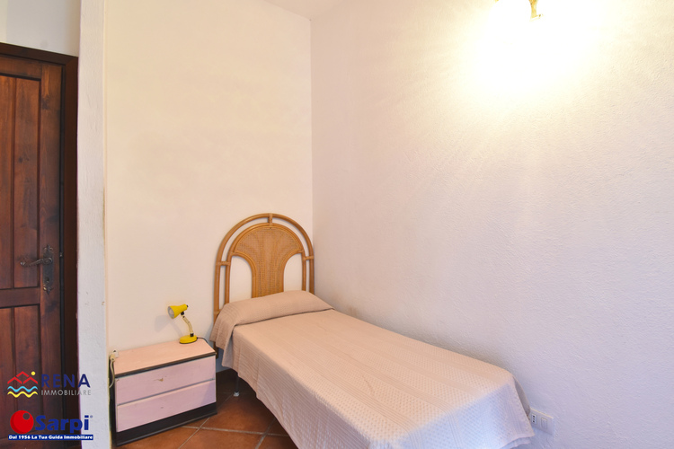 Villetta indipendente con giardino e veranda– Rena Majore Villetta indipendente con giardino e veranda– Rena Majore