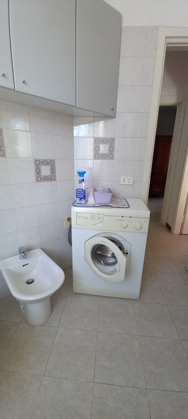 Zona Lorenteggio bilocale arredato