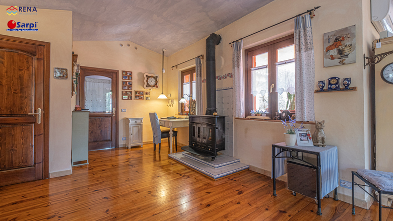 Casa indipendente con dependance e giardino – Luogosanto