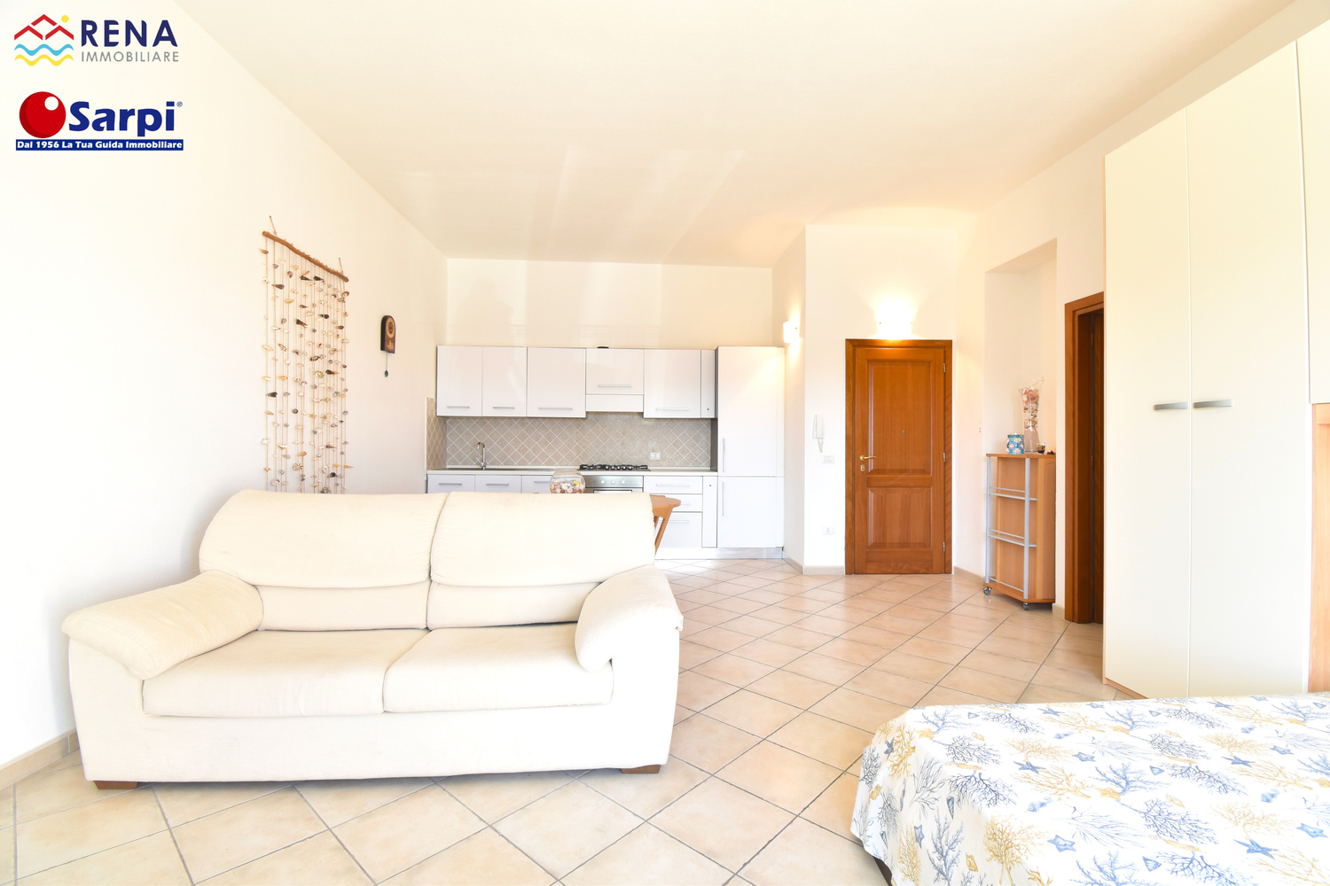 Appartamento open-space con bellissima vista mare – Santa Teresa Gallura