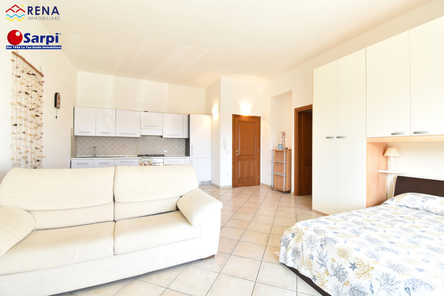 Appartamento open-space con bellissima vista mare – Santa Teresa Gallura
