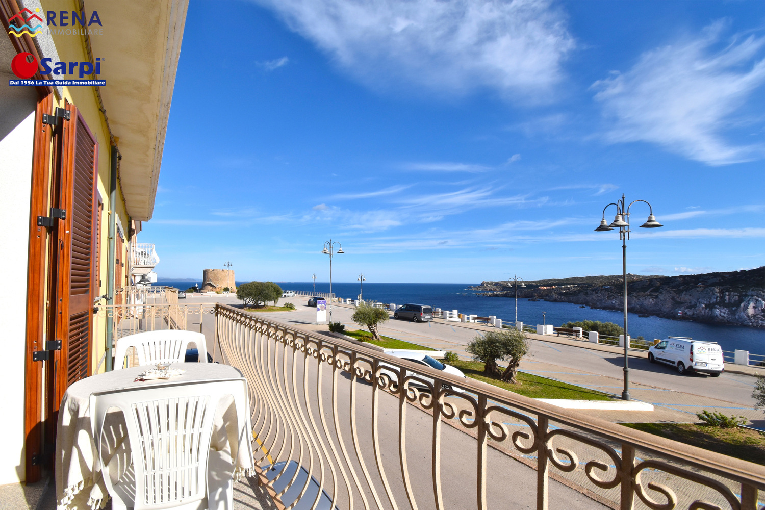 Appartamento open-space con bellissima vista mare – Santa Teresa Gallura
