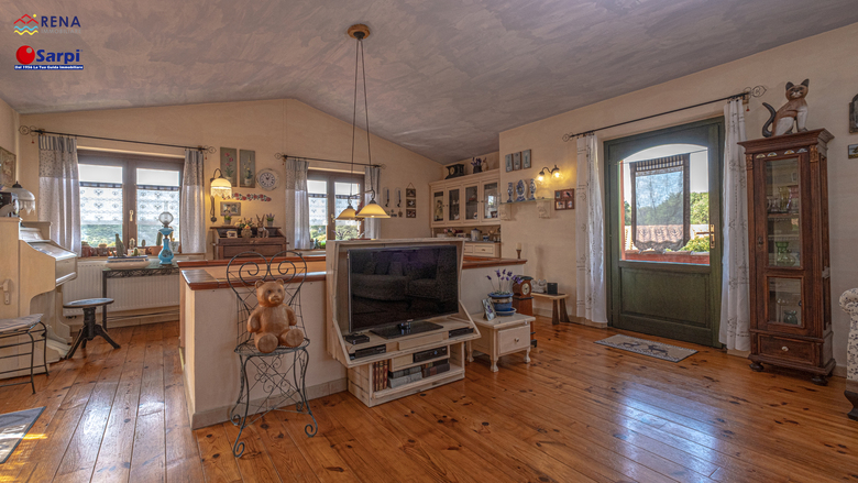 Casa indipendente con dependance e giardino – Luogosanto