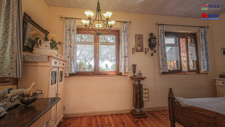 Casa indipendente con dependance e giardino – Luogosanto