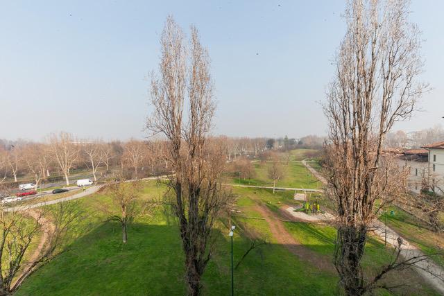 Vendesi 4 locali a Sesto San Giovanni.