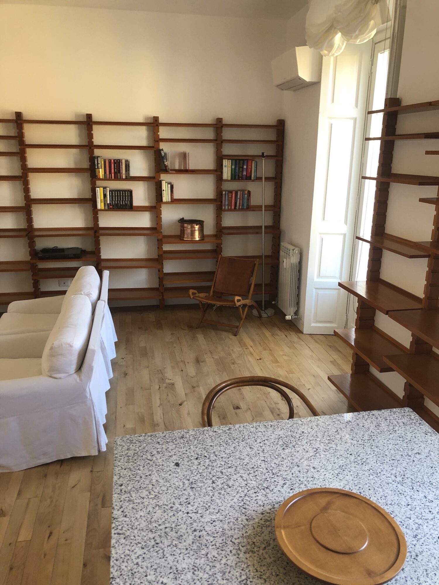 Vendesi quattro locali zona Brera, Milano.