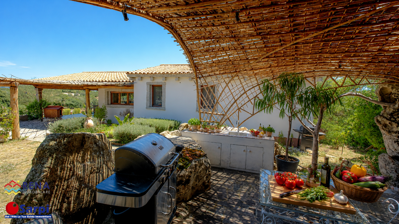 Bellissima villa indipendente con piscina – Telti