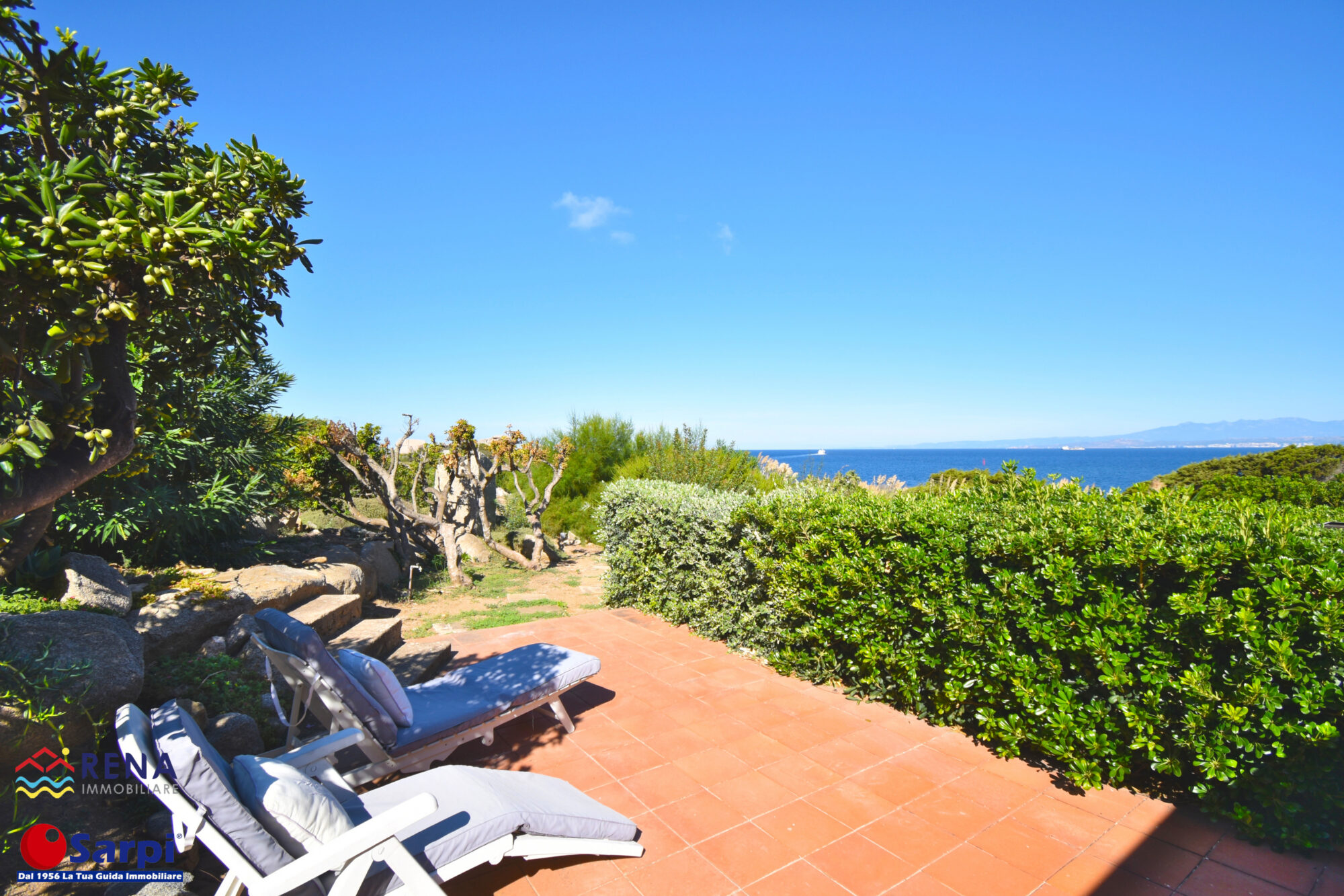 Interessante terracielo con splendida vista sul mare – Santa Teresa Gallura Interessante terracielo con splendida vista sul mare – Santa Teresa Gallura
