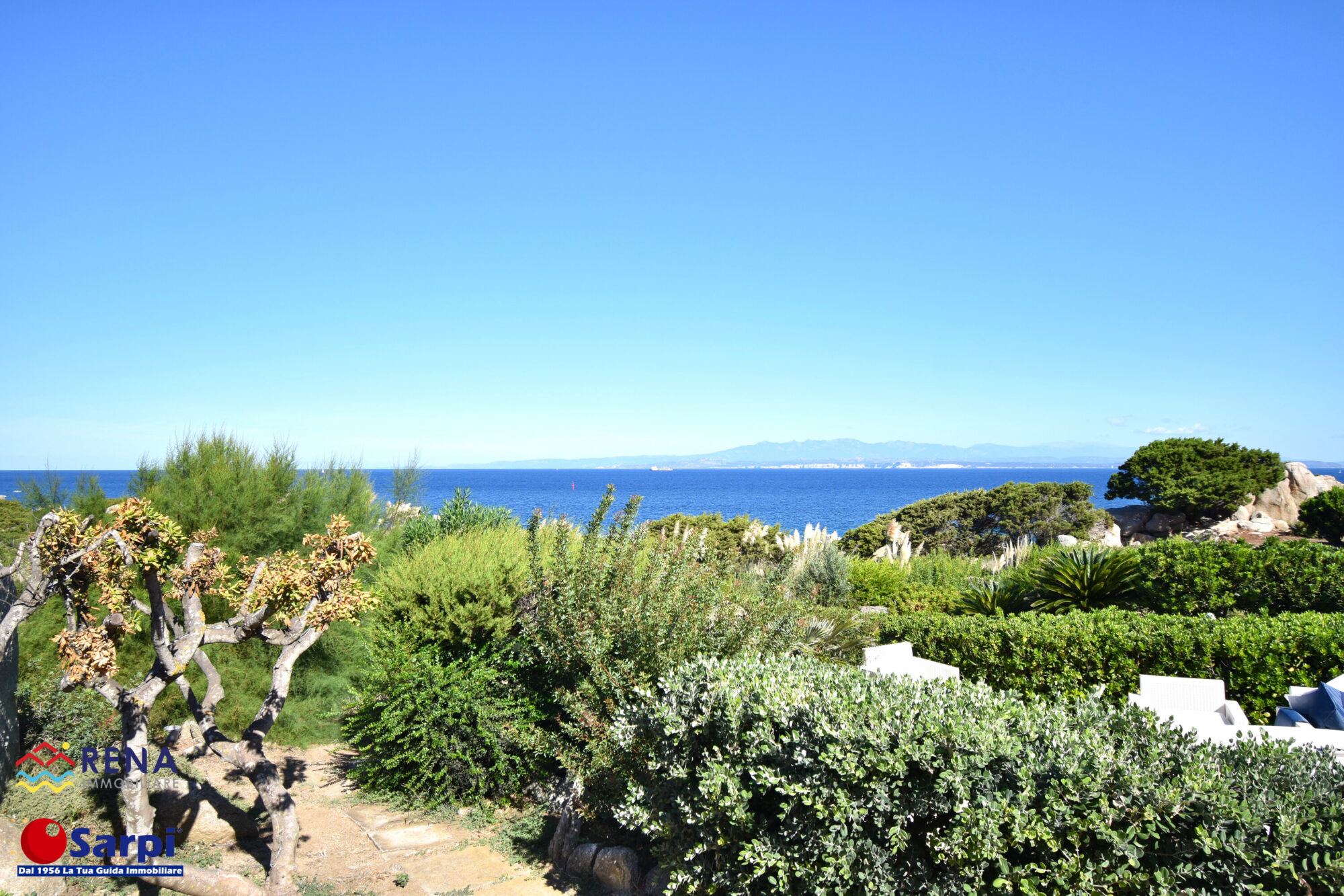 Interessante terracielo con splendida vista sul mare – Santa Teresa Gallura Interessante terracielo con splendida vista sul mare – Santa Teresa Gallura