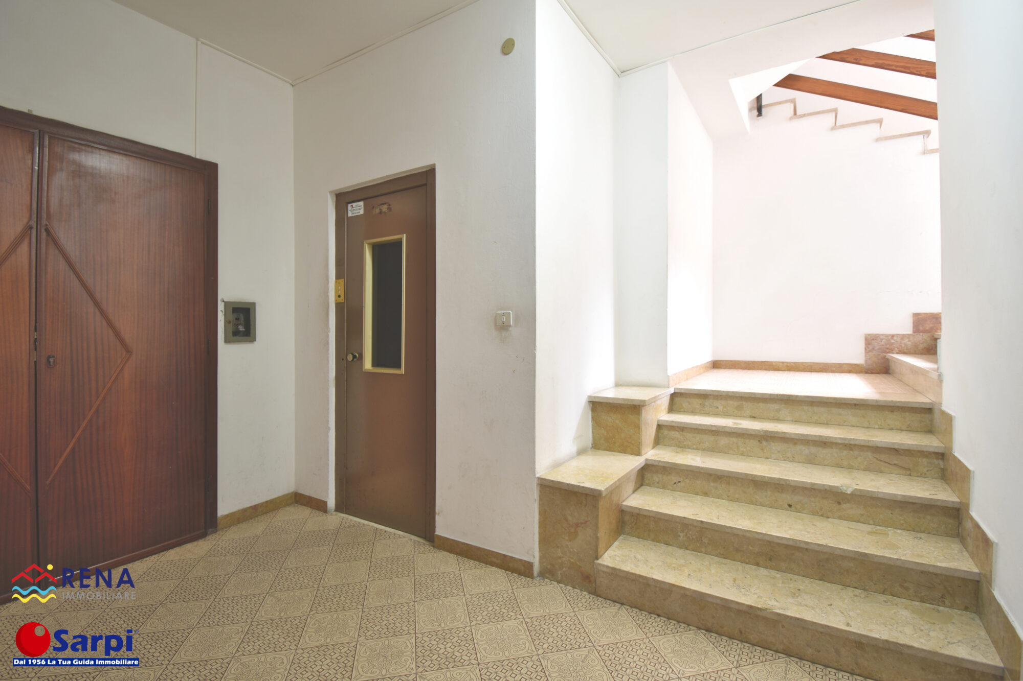 Interessante appartamento in zona centrale– Tempio Pausania Interessante appartamento in zona centrale– Tempio Pausania