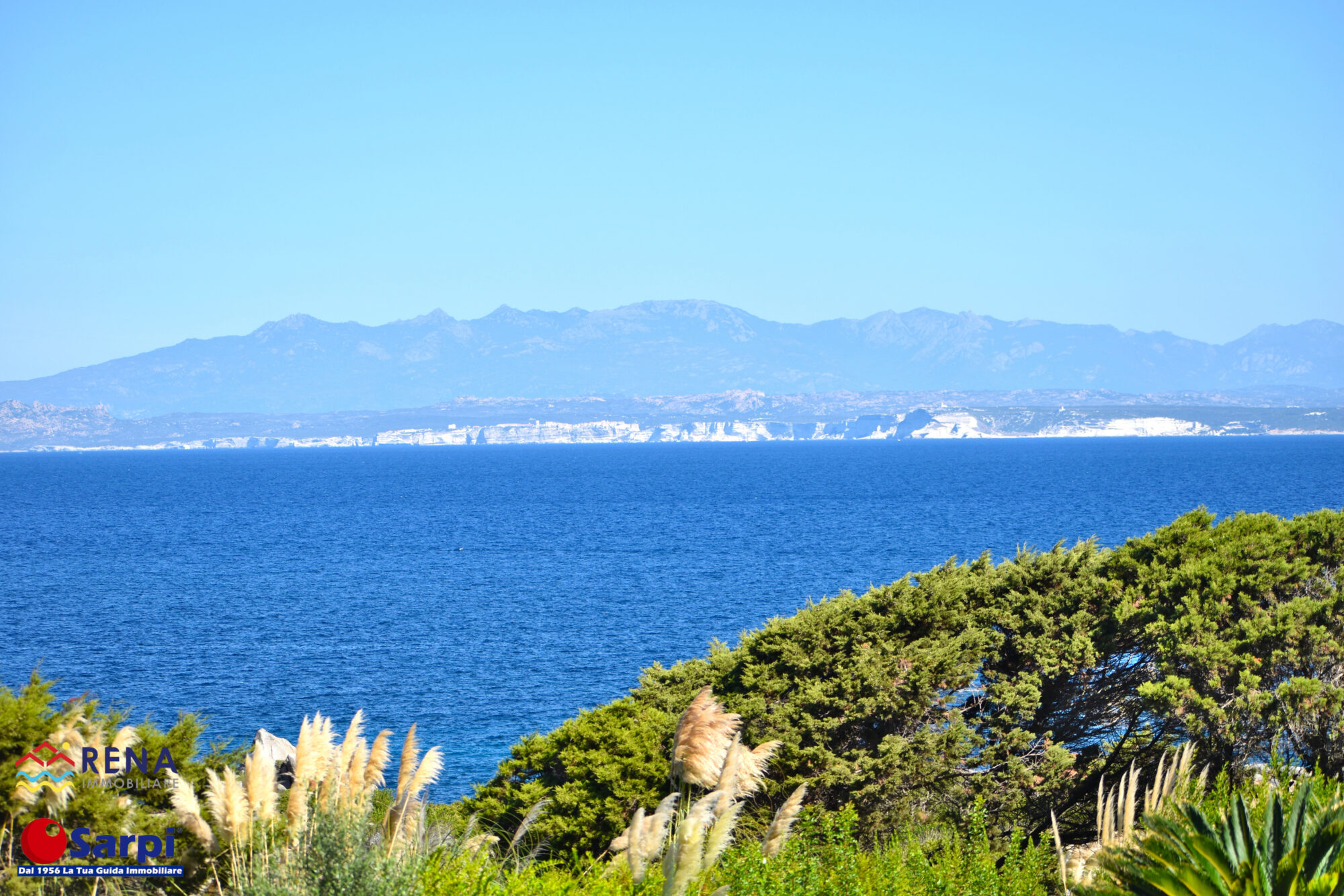 Interessante terracielo con splendida vista sul mare – Santa Teresa Gallura Interessante terracielo con splendida vista sul mare – Santa Teresa Gallura