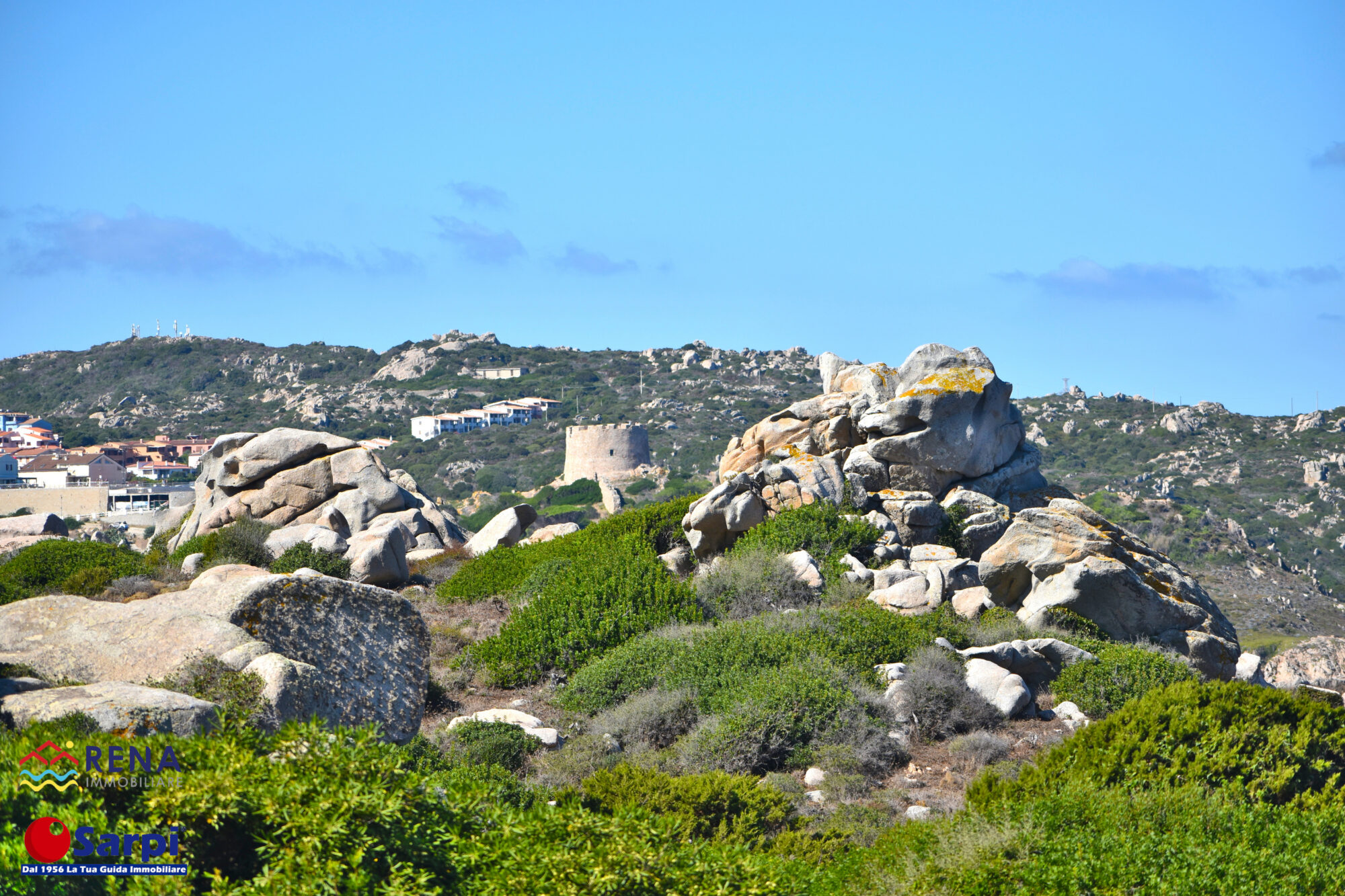 Interessante terracielo con splendida vista sul mare – Santa Teresa Gallura Interessante terracielo con splendida vista sul mare – Santa Teresa Gallura