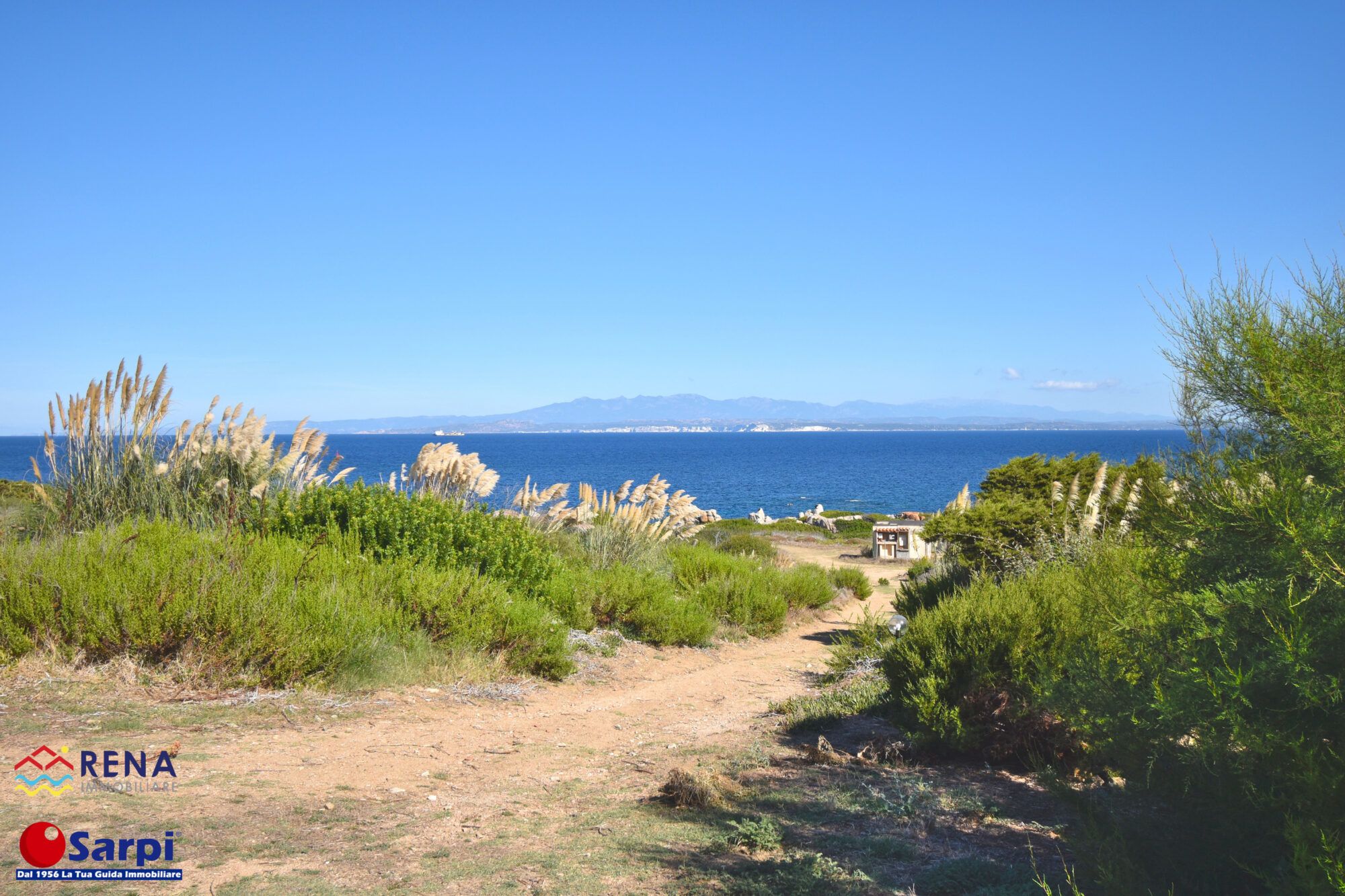 Interessante terracielo con splendida vista sul mare – Santa Teresa Gallura Interessante terracielo con splendida vista sul mare – Santa Teresa Gallura