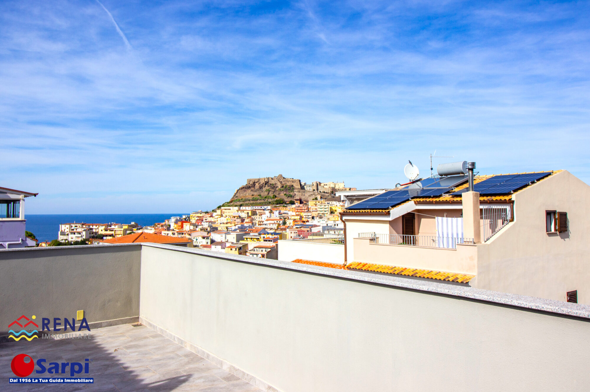 Attico con splendida vista sul mare – Castelsardo Attico con splendida vista sul mare – Castelsardo
