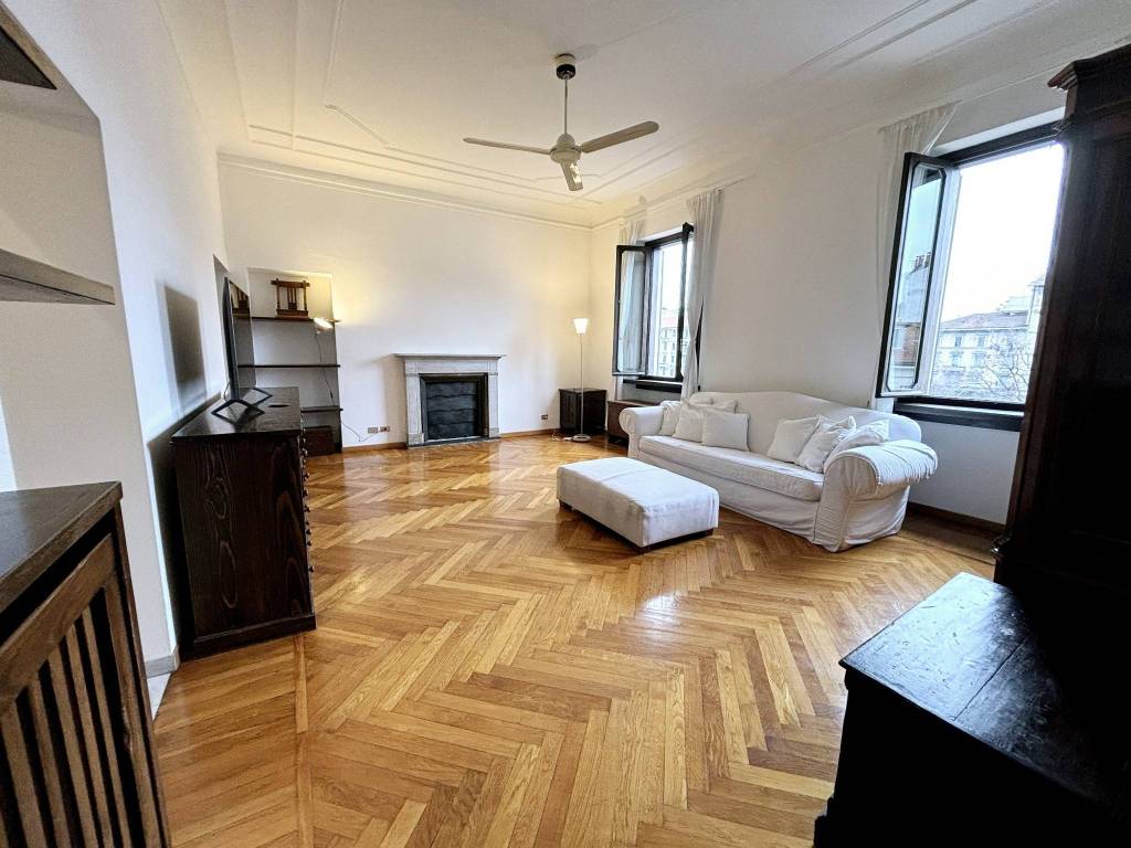 Appartamento in Affitto Francesco Baracca Milano - 1